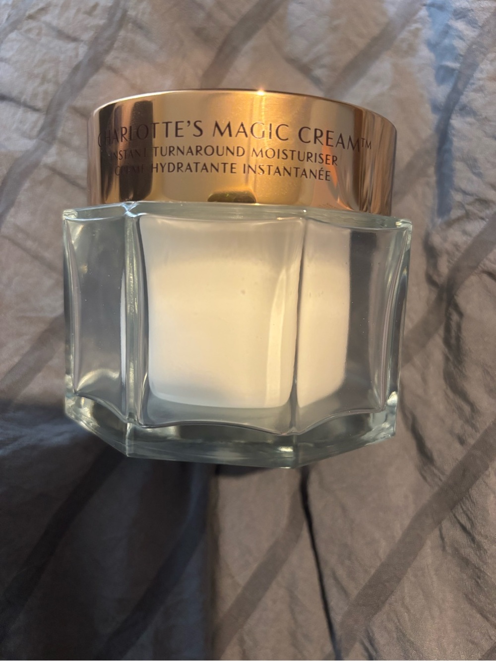 Charlotte Tilbury Magic Cream Anti-Aging Moisturizer with Hyaluronic Acid 5 oz.